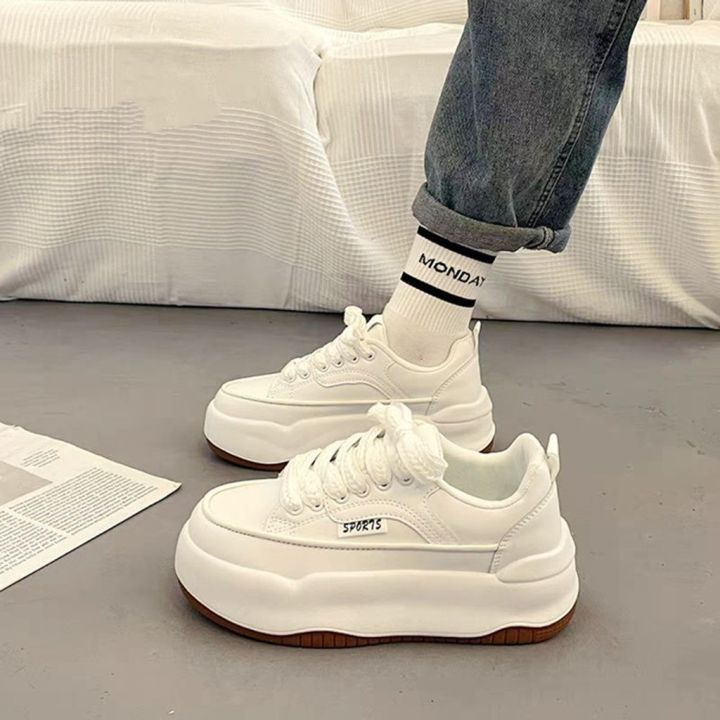 Popular%20Platform%20White%20Shoes%20Women's%20Autumn%20and%20WinterinsTrendy%20Korean%20Casual%20Sneakers2023New%20All-Match%20Dissolved%20Sneakers%20-%20Image%203