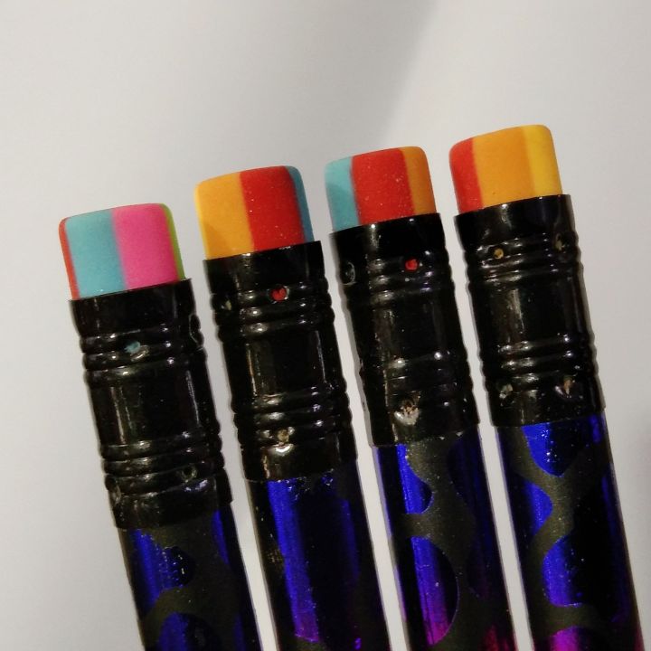Multicolor%20Pencil%204%20Colour%20in%201%20Pencil%202%20Piece%20-%20Image%204
