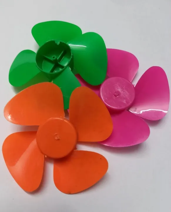 5%20Ps%20Dc%20Motor%20Propeller%20Mini%20Fan%20Blade%204%20Wing%20Propeller%20-%20Image%202