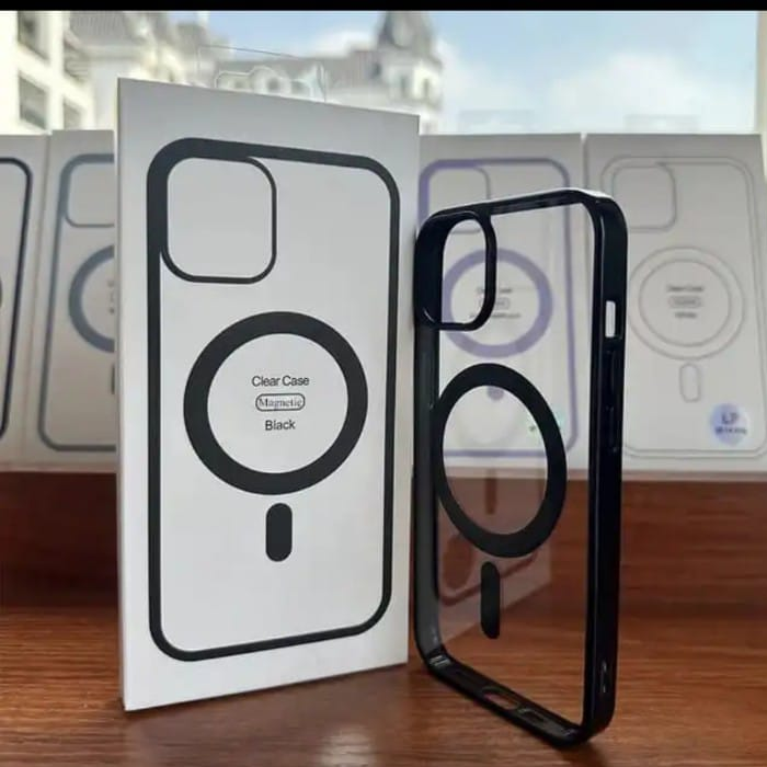 Transparent%20Magnetic%20Phone%20Case%20with%20Box%20for%20Magsafe%20Wireless%20Charging%20iPhone%2011%20to%2014pro%20max%20Mobile%20-Black%20Cases%20-%20Image%205