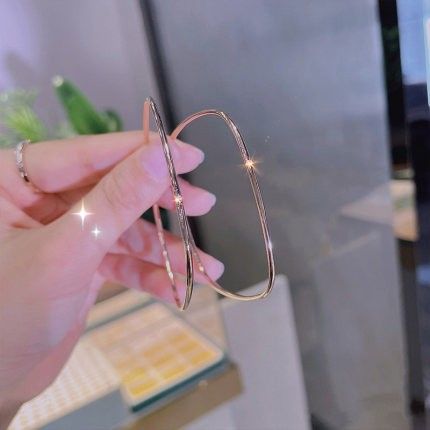 Best-Seller%20on%20Douyin%20Square%20Bracelet%20Female%20Titanium%20Steel%20Real%20Gold%20Plating%20ins%20Special-Interest%20Design%20Simple%20Bracelet%20Bracelet%20Light%20Luxury%20Exquisite%20-%20Image%203