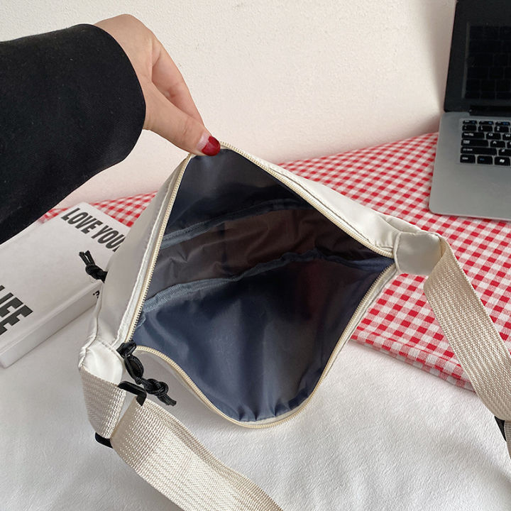 Dumpling%20Bag%20Women's%20Japanese%20Simple%20Solid%20Color%20Shoulder%20BagKorean%20Trendy%20Urban%20Niche%20Nylon%20Water-repellent%20Crossbody%20Bag%20Akane%20-%20Image%204