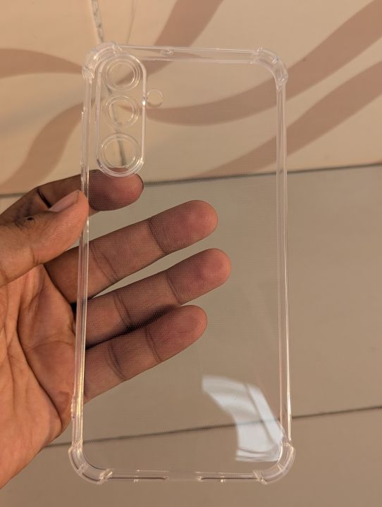 Samsung%20Galaxy%20M16%205G%20Soft%20TPU%20Back%20Cover%20Shockproof%20Silicone%20Bumper%20-%20Transparent%20-%20Image%202