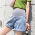 2023Summer New Pregnant Women's Denim Shorts Artistic Retro Loose Shorts Belly Support Pants High Waist Slimming Summer Fashion. 