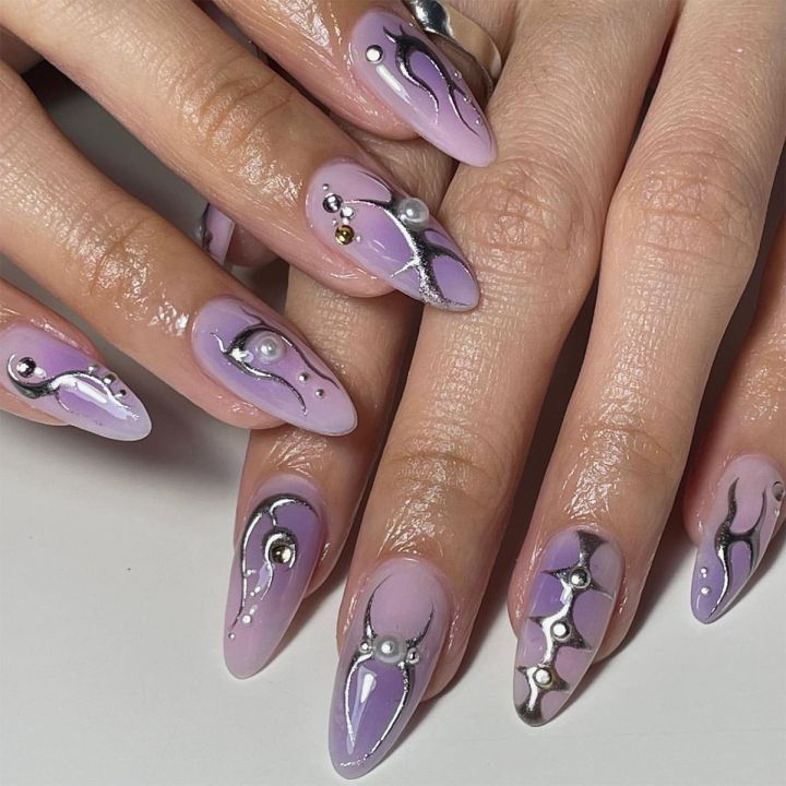 Super%20Cool%20y2k%20Nails%20Press%20On%20Long%20Stiletto%20Nail%20Art%20Silver%20Flame%20Blush%20False%20Nails%20With%20Designs%20Full%20Manicure%20Nail%20Tips%20-%20Image%206