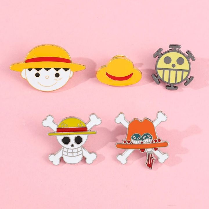 Anime%20One%20Piece%20Lapel%20Pins%20Cosplay%20Anime%20Figure%20Monkey%20D.%20Luffy%20Badge%20Brooch%20for%20Boys%20Backpack%20Clothing%20Pins%20Accessories%20-%20Image%205