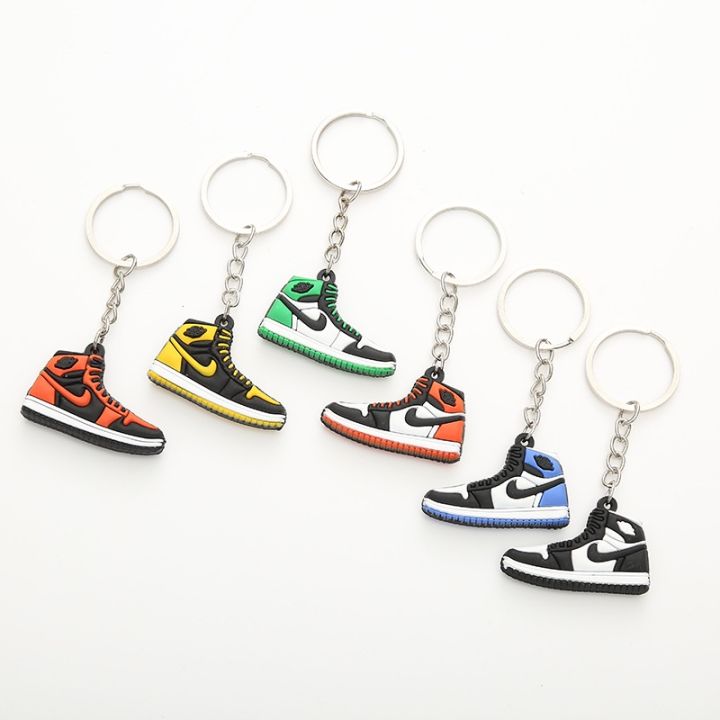Cute%20mini%20AJ%20shoes%203D%20shoe%20keychain%20keychain%20pendant%20Sneakers%20Keychain%20Key%20Ring%20Fashion%20Airmax%20Yeezy%20Air%20Jordan%20Gift%20for%20man%20-%20Image%208