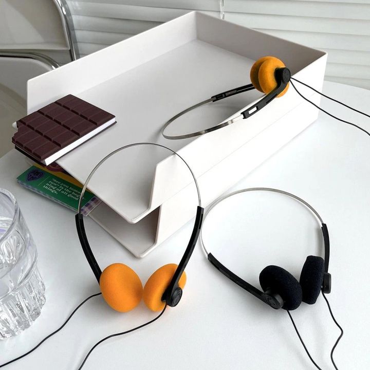 Retro%20Underwire%20Headphone%20Music%20Mp3%20Walkman%20INS%20Style%20Feelings%20Portable%20Wired%20Small%20Headphones%20Sports%20Fashion%20Photo%20Props%20-%20Image%203