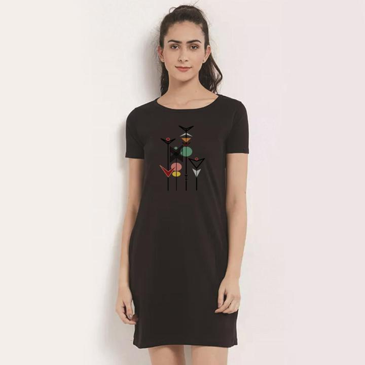 Cotton%20Stylish%20Long%20T-Shirt%20Comfortable%20Casual%20Everyday%20Top%20for%20Women%20Wardrobe%20Essential%20-%20Image%204