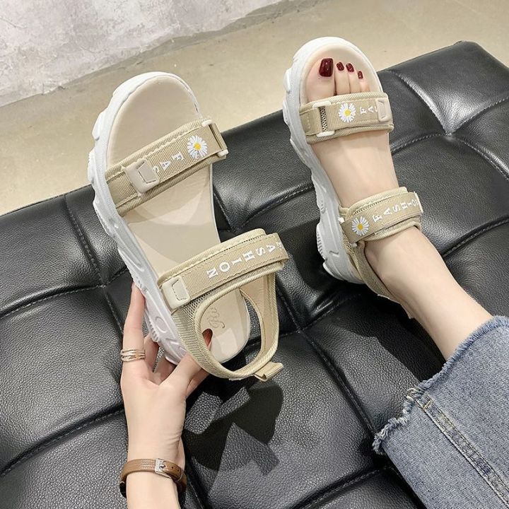 Internet%20Celebrity%20Little%20Daisy%20Sandals%20Fairy%20Style%20ins%20Tide%202024%20Summer%20New%20Sports%20Platform%20Roman%20Shoes%20-%20Image%206