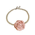 pearl flower geometric necklace french sweet temperament clavicle chain retro niche versatile design jewelry wholesale. 