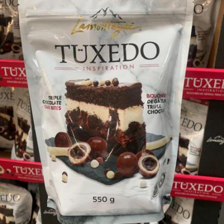 Lamontagne Tuxedo chocolate Cake Bites  550g