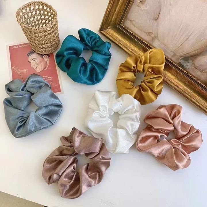 Fashion%20Women%20Girls%20Silky%20Satin%20Hair%20Scrunchies%20Solid%20Stretch%20Elastic%20Hair%20Ties%20Simple%20Elegant%20Rubber%20Band%20Ponytail%20Hair%20Bands%20-%20Image%204