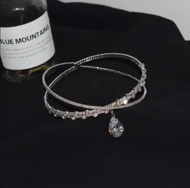 Crystal%20Bridal%20Hair%20Wedding%20Rhinestone%20Headbands%20Headpiece%20For%20Girl's%20and%20Woman's%20-%20Image%206