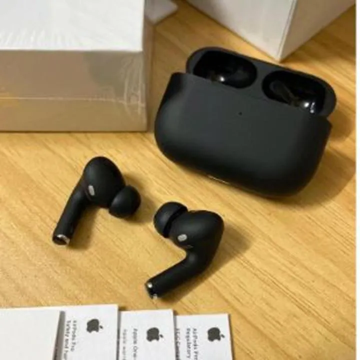 AirPods%20Pro%202nd%20Gen%20Black%20(Dubai%20Edition)%20-%20Image%202
