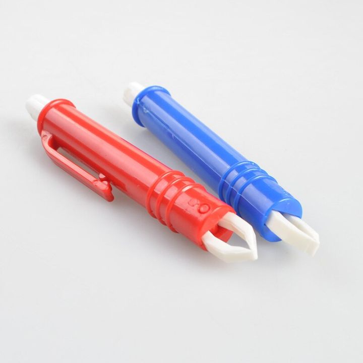 Plastic%20Pet%20Clip%20Tweezers%20Mite%20Acari%20Tick%20Romover%20Clean%20Tool%20Dog%20Cat%20Rabbit%20Flea%20Mite%20Clip%20Pet%20Cat%20Dog%20Supplies%20Accessories%20-%20Image%204