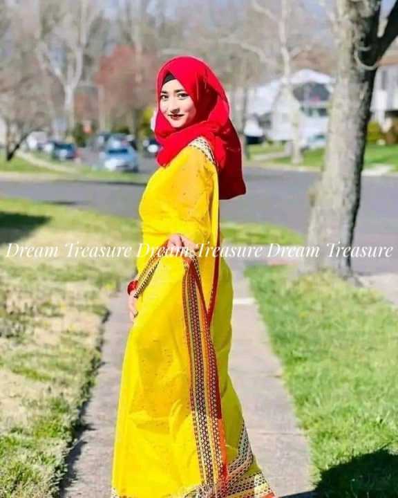 Boshonto%20Special%20Yellow%20Red%20Half%20Silk%20Khes%20Plus%20Saree%20for%20Women%20-%20Elevate%20Occasion%20with%20Elegant%20Party%20and%20Occasional%20Wear%20-%20Image%204