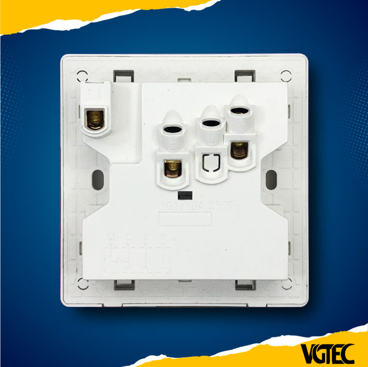 VGTEC%20-%208%20Pin%20Multi%20Socket%20/%20Multifunctional%20Socket%20(Business%20series)%20-%20Image%202