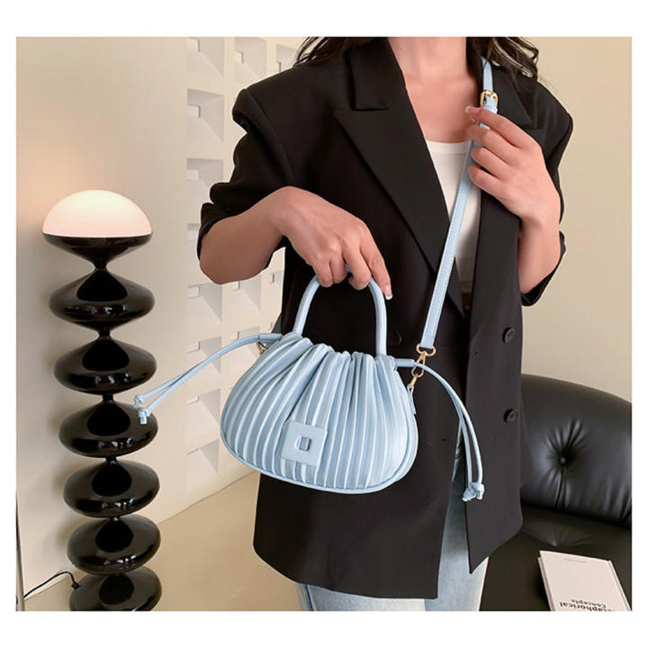 PU%20Crossbody%20Bag%20Trendy%20Shoulder%20Handbag%20Female%20Tote%20Bag%20for%20Women%20Accessories%20Daily%20Wear%20Stylish%20Outfit%20Gift%20for%20Her%20Versatile%20Fashion%20-%20Image%204