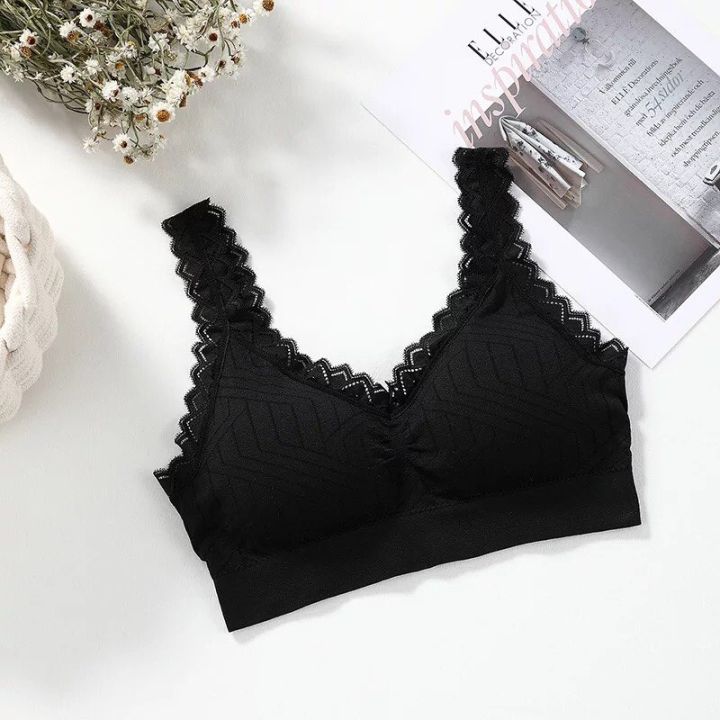 Imported%20Stylish%20Soft%20Comfortable%20Lace%20Padded%20Bra%20for%20Women%20-%20Image%202
