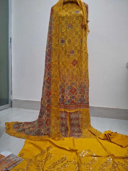 Soft%20Cotton%20Three%20Piece%204pcs(Pakistani)%20For%20Women%20Salwar%20Kamiz%20With%20Chiffon%20Orna%20-%20Dress%20For%20Girls%20-%20Image%204