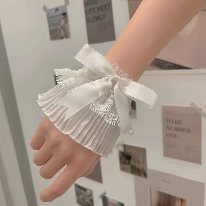 Floral%20Lace%20Cuffs%20Stretch%20Bracelet%20Lace%20Wrist%20Cuffs%20Short%20Sleeves%20Y2K%20Fashion%20Costume%20Accessory%20Black%20White%20-%20Image%205