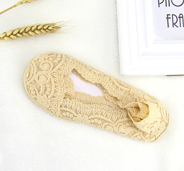Versatile%20-Choice%20and%20Remark%20-Lace%20Socks%20for%20women%20soft%20cotton%20net%20Socks%20for%20women-%20Avant-garde%20Remarkable%20-%20Disclose%20Styles%20&%20Luxe%20-%20Image%203