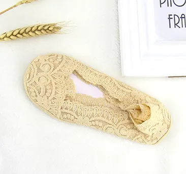 Versatile%20-Choice%20and%20Remark%20-Lace%20Socks%20for%20women%20soft%20cotton%20net%20Socks%20for%20women-%20Avant-garde%20Remarkable%20-%20Disclose%20Styles%20&%20Luxe%20-%20Image%203