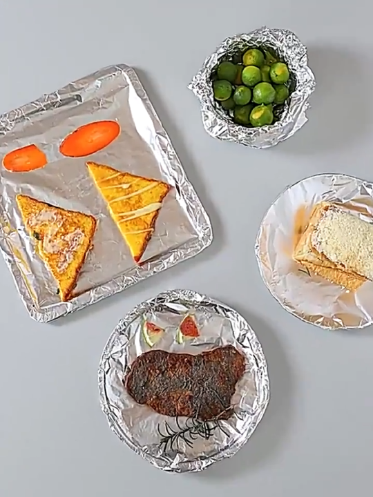 Aluminum%20Foil%20Paper%20for%20food%20packing%20and%20storage%20Meal%20Foil%20Paper%20Food%20Wrapping%20Paper%20Roll%20Foil%20Paper%20for%20Kitchen%20Food-Grade%20for%20Microwave%20Oven%20&%20Freezer%20foil%20Paper%20-%20Image%205