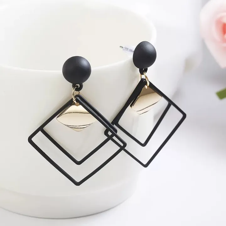 Korean%20Geometric%20Earrings%20for%20Women,%20Jewelry%20Long%20Matte%20Pendant%20Ear%20Rings%20for%20Girl,%20Elegant%20Earrings%20Female%20for%20Party,%20Dating,%20Weddings,%20Ceremony,%20Birthday%20Gift%20-%20Image%207