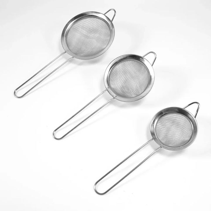 Strainer%20(Chakni)%20Kitchen%20Utensils%20Colanders%20&%20Food%20Strainers-Metal%20tea%20strainer-%20Stainless%20Steel%20Strainers%20-3%20Pcs%20set%20Small,%20medium,%20big%20-%20Image%202