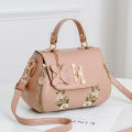 Simple and fashionable embroidered bucket bag 2022 autumn new handbag bag sweet lady shoulder crossbody bag. 