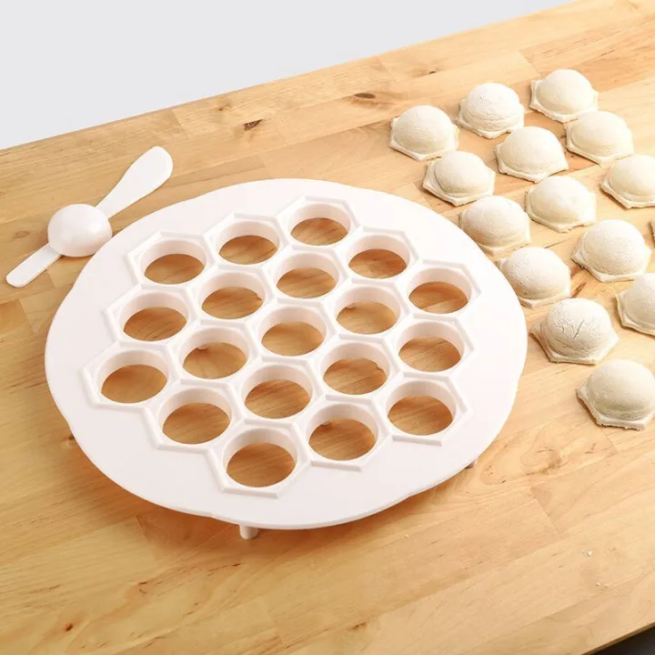 19%20Holes%20Dumpling%20Mold%20Rolling%20Pin%20Machine%20Plastic%20Ravioli%20Maker%20DIY%20Meat%20Dumpling%20Tools%20Kitchen%20Gadget%20Baking%20Pasta%20Accessories%20-%20Image%205