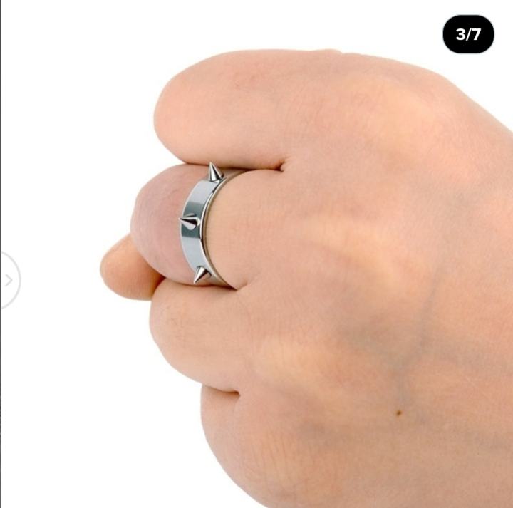 Stainless%20Steel%20Finger%20Ring%20for%20Men%20-%20Image%202