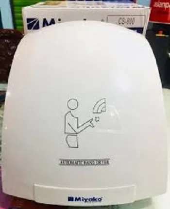 Electric%20Automatic%20Hand%20Dryer.%20-%20Image%204