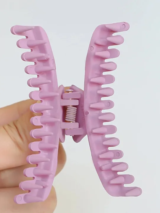 Large%20Hair%20Claw%20Clips%20For%20Women%20Simple%20Acrylic%20Headwear%20Korean%20Matte%20Color%20Crab%20Teeth%20Hairpin%20Plastic%20Hairgrips%20Accessories%20-%20Image%205