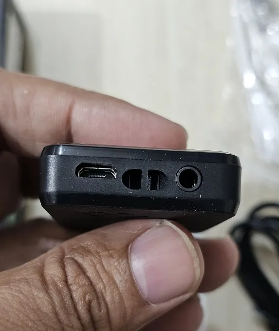 YP3%20Bluetooth%20MP3%20MP4%20Music%20Player%20Full%20Touch%20FM%20-%20Image%204