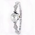 Fashionable Waterproof Women's Metal Strap Watch Exquisite 5pcs Diamond Inlaid Ladies Quartz Watch Set Girl's Minimalist Watches. 
