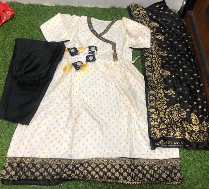 Ready%20Made%20Linen%20Stitched%20Exclusive%20Gown%20Glorious%20Designed%20Long%20Salwar,%20Kamez%20and%20Orna%20For%20Stylish%20Women%20/%20Girls%20(%203%20Pcs%20)%20-%20Image%203