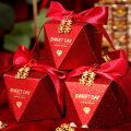 Glitter Candy Boxes Elegant -Shaped Wedding Gift Gift Boxes Sweet Boxes Red Party Favors for Wedding Birthday Party Event Favors Bridal Shower Party Souvenirs.