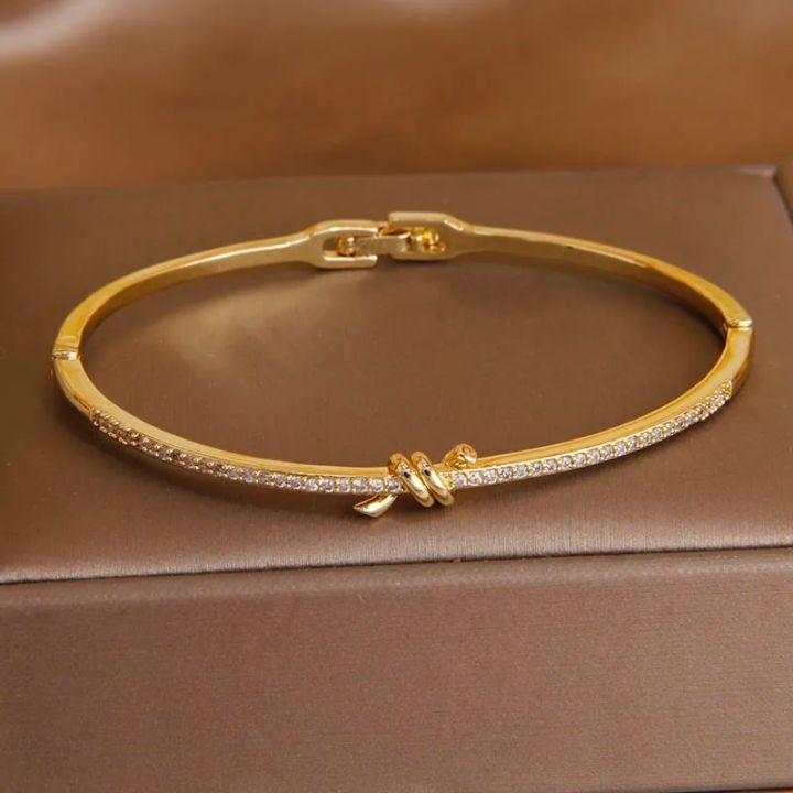 2023 New Design Elegant Crystal Thin Open Bangles bracelets for Women Fashion Brand Jewelry Delicate Twist Bangles