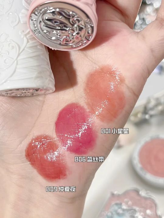 Flower%20Knows%20Swan%20Ballet%20Solid%20Lip%20Glaze%20Mirror%20Surface%20Film%20Forming%20Shiny%20Crystal%20Transparent%20Lipstick%20Not%20Sticky%20or%20Dry%20Loser%20Lione%20-%20Image%202