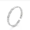 White copper silver-plated twist braided bracelet ethnic style retro style imitation Thai silver love intertwined male and female couple open bracelet.