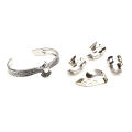 Baoer Guitar Thumb Finger Picks Bracelet Acoustic Folk Guitar Plectrum Electric Guitar Picks Musical Instrument Accessories Adjustable Metal Thumbpicks.