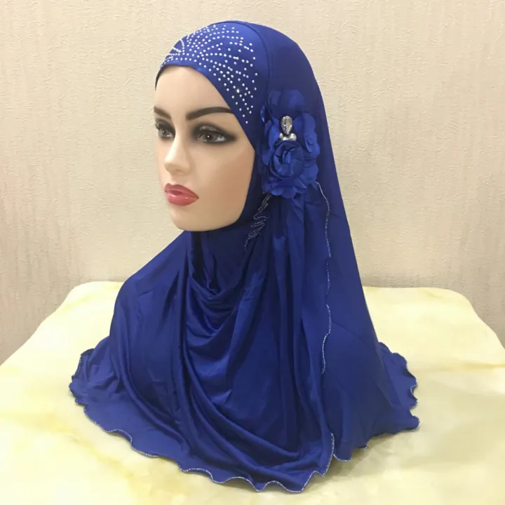 H208%20beautiful%20Muslim%20girls%20hijab%20with%20flowers%20pull%20on%20Amira%20Islamic%20scarf%20head%20wrap%20students%20headscarf%20headwear%20-%20Image%206