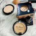 La Femme Compact Powder SPF 15. 