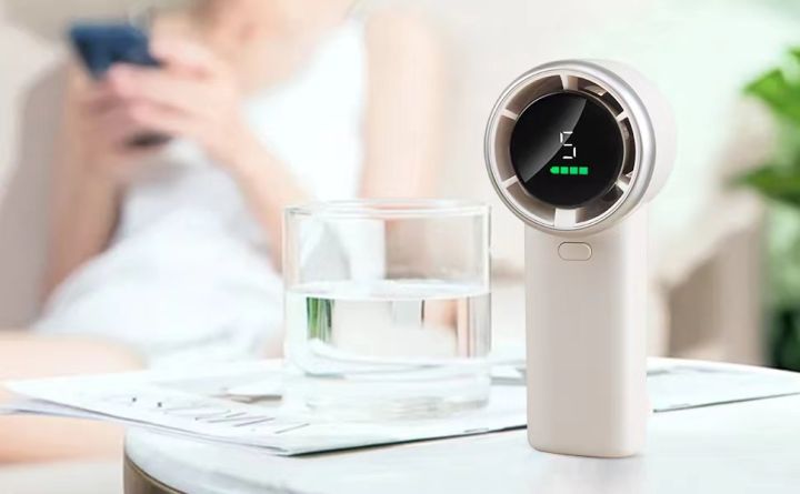 Hoco%20Mini%20Rechargeable%20Fan%20Portable%20Fan%206000mAh%20battery,%20max%2017%20hours%20battery%20life%20-%20Stepless%20speed%20-%20Image%204