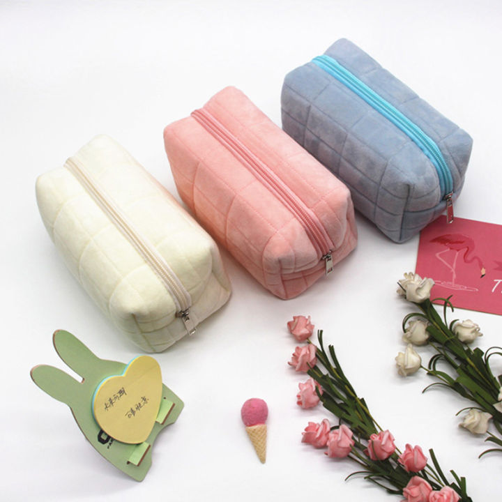 Cute Fur Makeup Bag For Women Zipper Large Solid Color Cosmetic Bag Travel Cosmetic Bags Cute Mini Zipper Toiletry Bag Watty Store