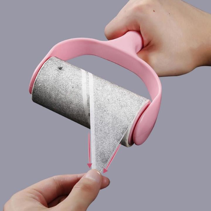 Clothes%20dusting%20roller%20Replaceable%20Rolls%20Handle%20Sticky%20Roller%20Sticky%20Dust%20Paper%20Tearable%20Adhesive%20Brush%20Clothes%20Kit%20With%20Handle%20-%20Image%208