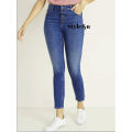 Ladies fashionable Slim-Fit Stretch Denim Jeans Pants For Women  High waist Pant. High waist jeans denim pant for ladies Export pant. 